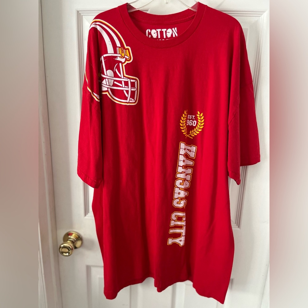 NFL Kansas City Chiefs Graphic short sleeve T-Shirt, NWT